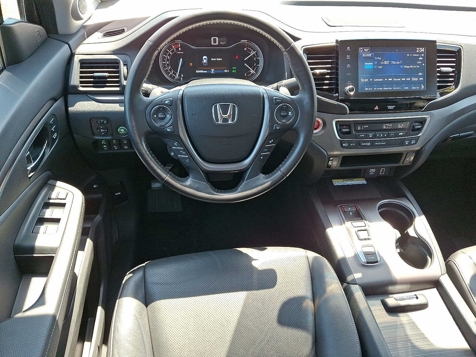Used 2023 Honda Ridgeline RTL-E image 11