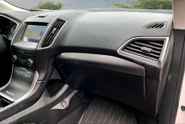 Certified 2019 Ford Edge SEL w/ Equipment Group 201A AWD/4WD image 16