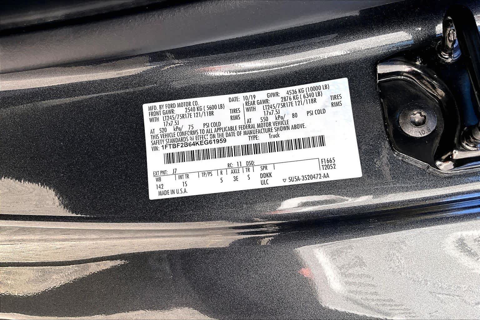 Certified 2019 Ford F250 XL w/ XL Value Package AWD/4WD image 31