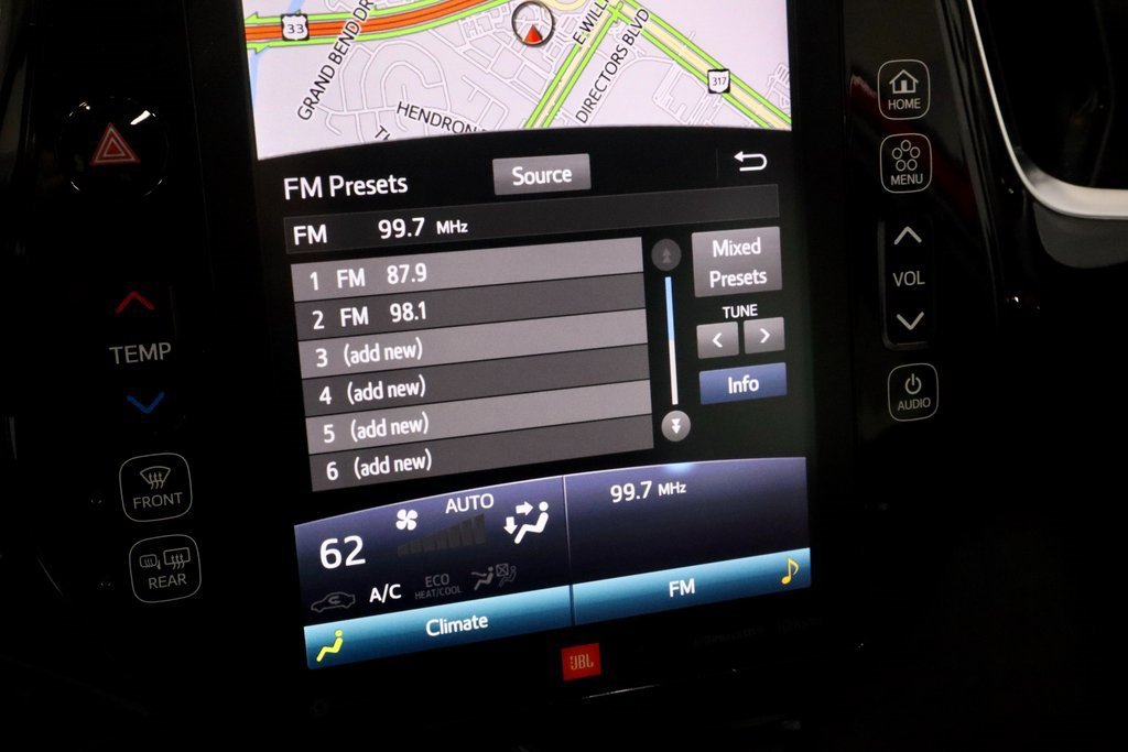 Used 2022 Toyota Prius Limited image 11