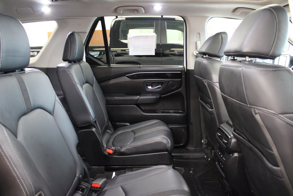 Used 2024 Honda Pilot Touring image 50