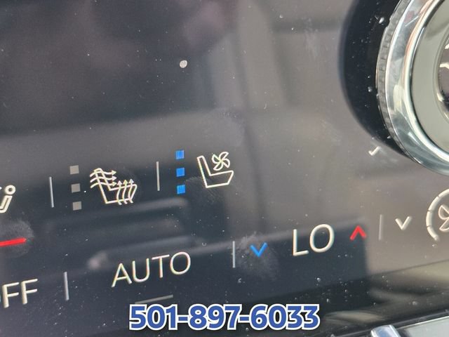 Used 2026 GMC Yukon Denali AWD/4WD image 23
