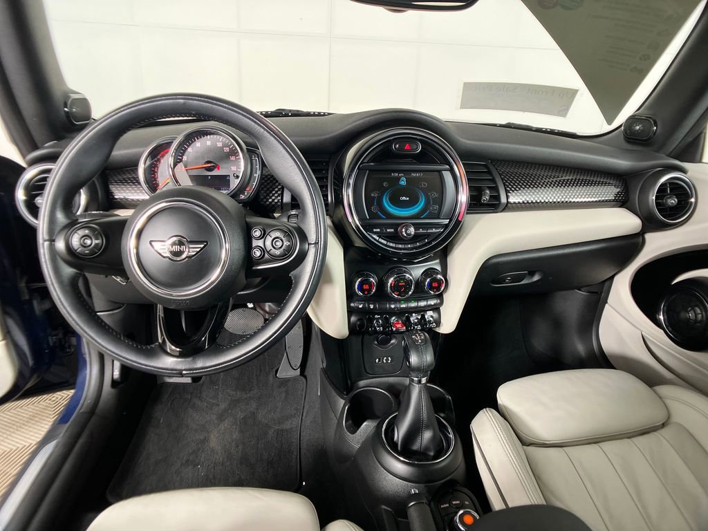 Used 2018 MINI Cooper S image 12
