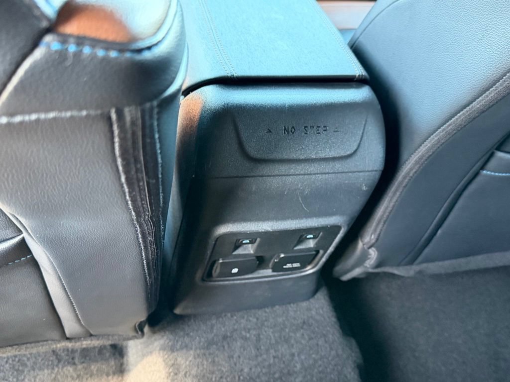 Certified 2024 Ford Bronco Outer Banks AWD/4WD image 17