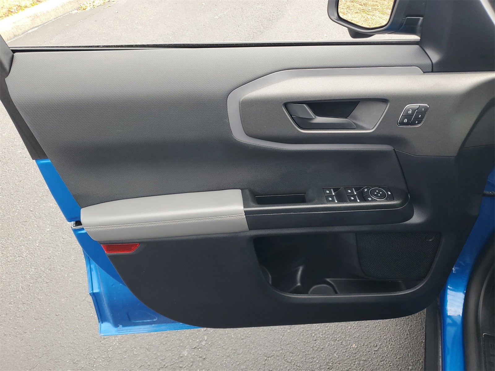 Certified 2025 Ford Bronco Sport Badlands image 14