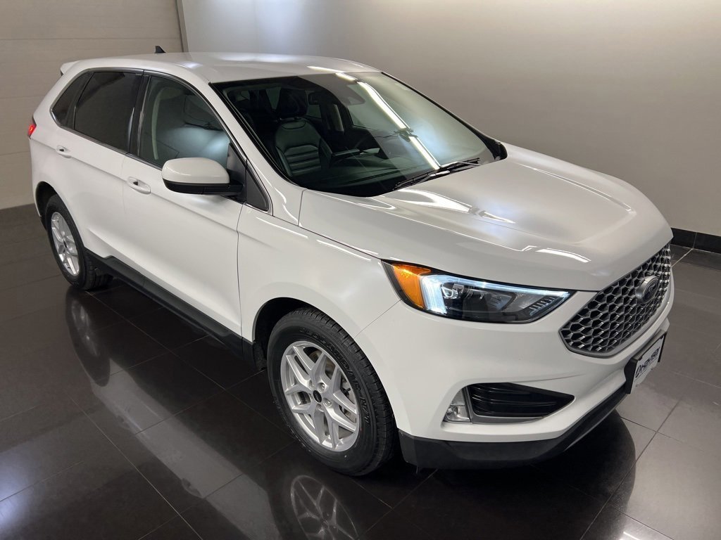 Certified 2024 Ford Edge SEL w/ Convenience Package image 5