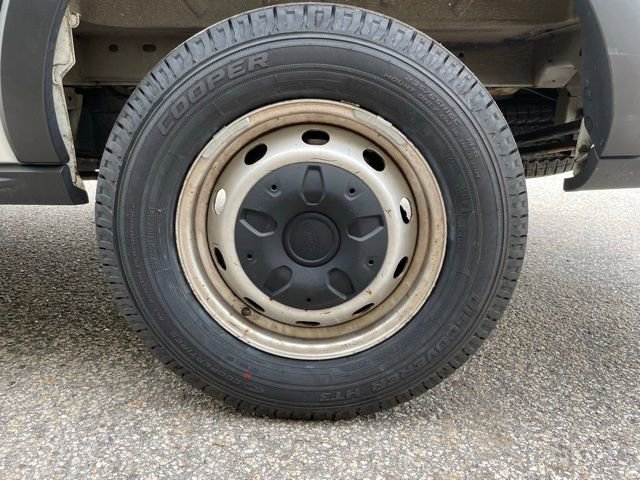 Certified 2019 Ford Transit 250 130 Medium Roof RWD image 6