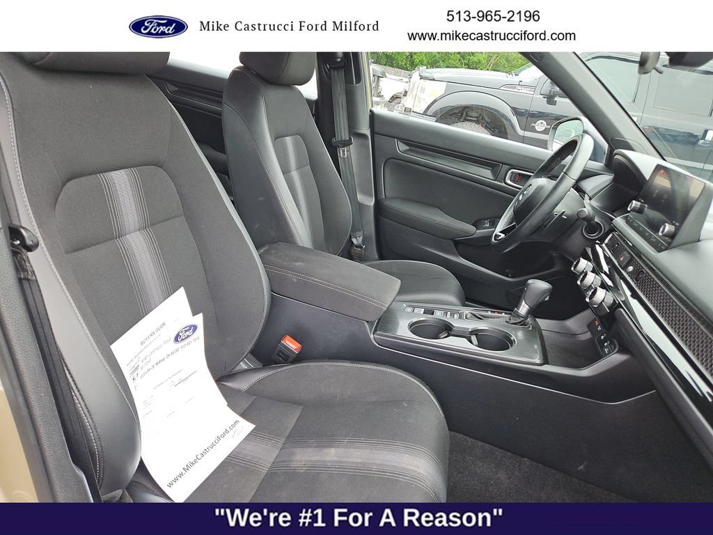 Used 2025 Honda Civic Sport image 29