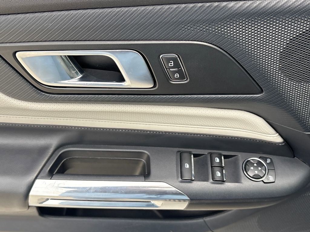 Certified 2024 Ford Mustang Premium image 16