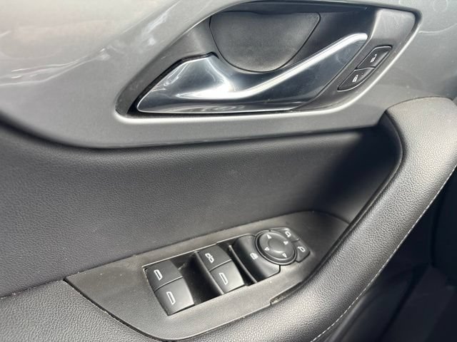 Used 2020 Chevrolet Blazer LT FWD image 24