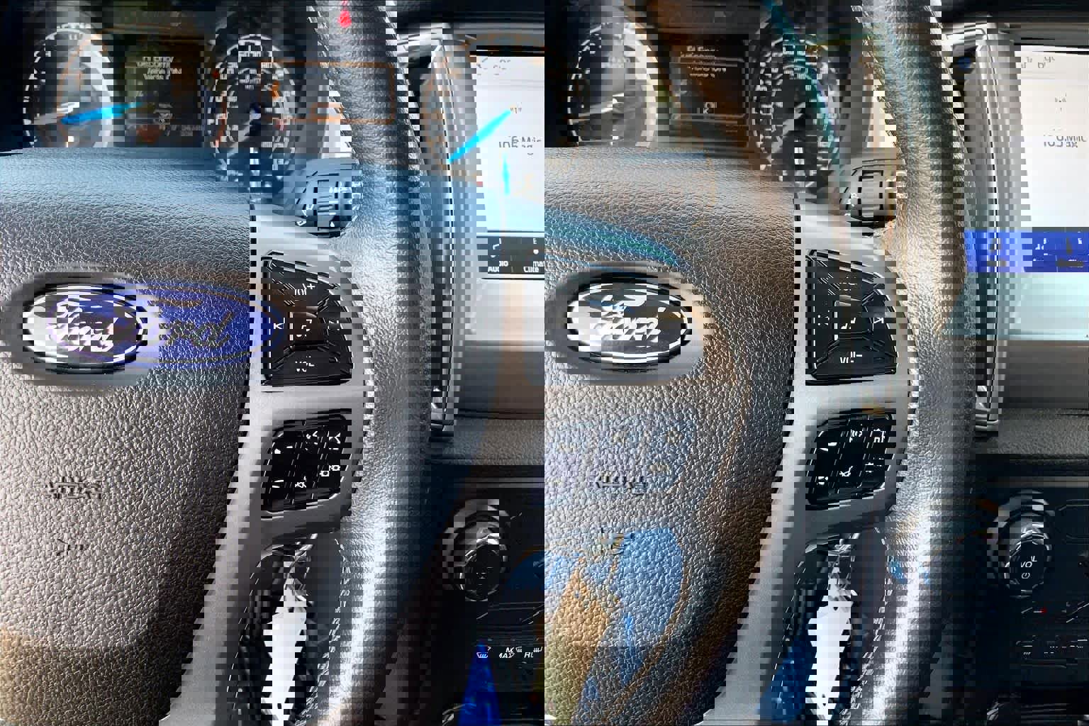 Certified 2022 Ford Ranger XLT w/ Equipment Group 301A Mid AWD/4WD image 25