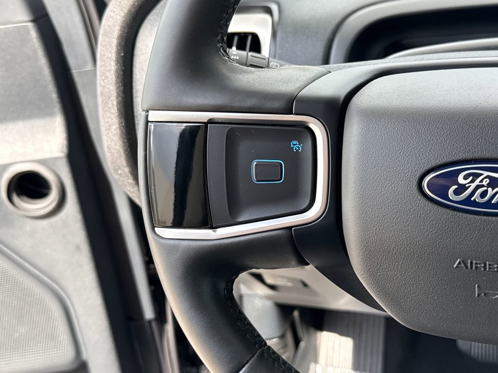 Certified 2025 Ford Expedition Max Active image 15