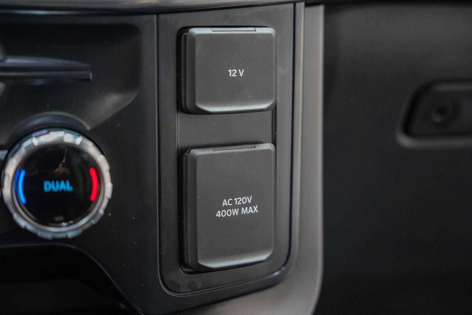 Certified 2024 Ford F150 Lariat AWD/4WD image 26