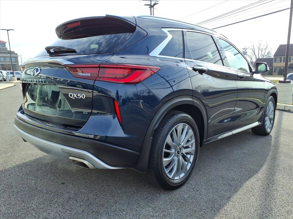 Used 2023 INFINITI QX50 Luxe image 8