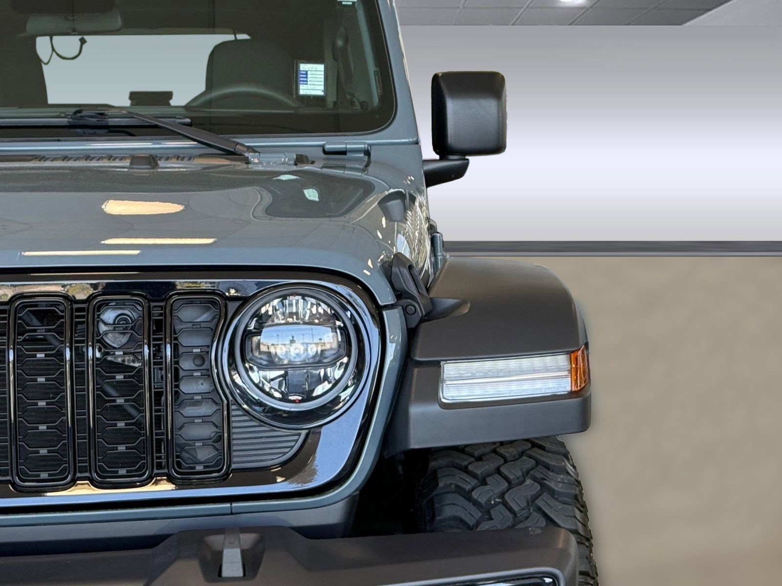 Used 2024 Jeep Wrangler Unlimited Sport AWD/4WD image 11