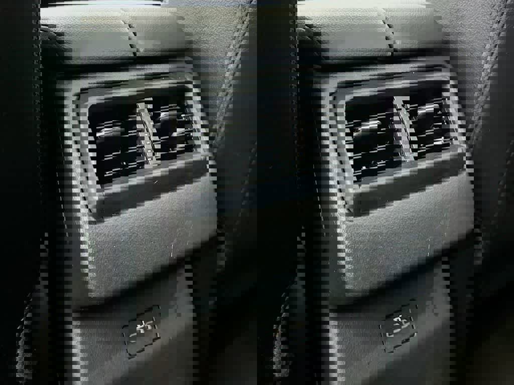 Used 2025 MAZDA CX-50 AWD 2.5 S w/ Premium Plus Pkg image 16