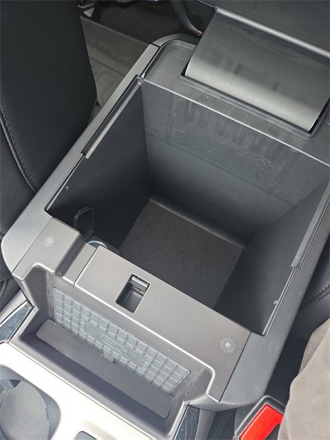 Certified 2023 Ford Explorer ST-Line w/ Class IV Trailer Tow Package image 45