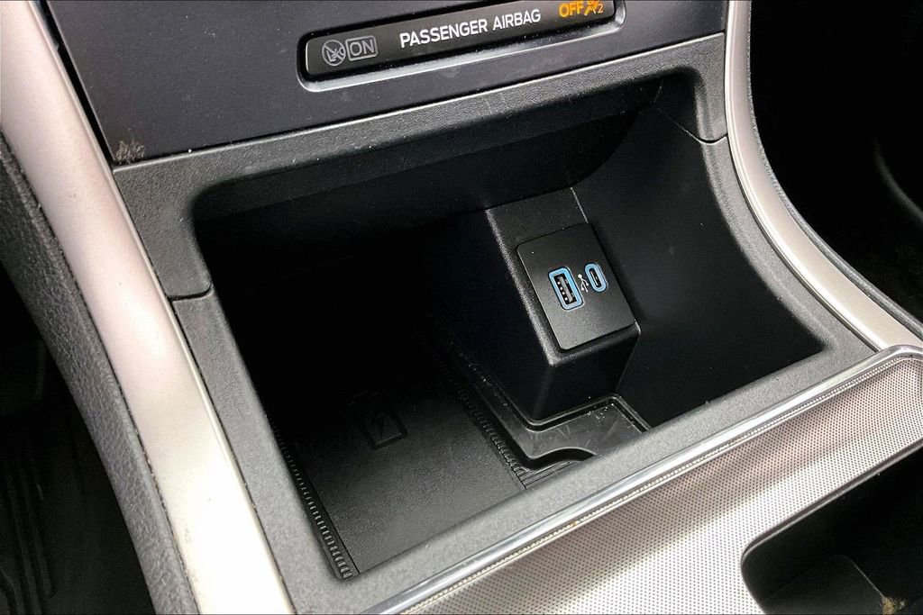 Certified 2022 Ford Edge SEL w/ Convenience Package image 32