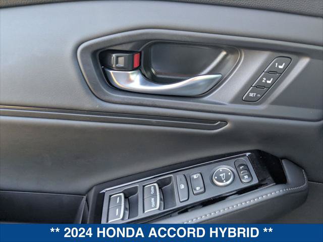 Used 2024 Honda Accord Touring image 11