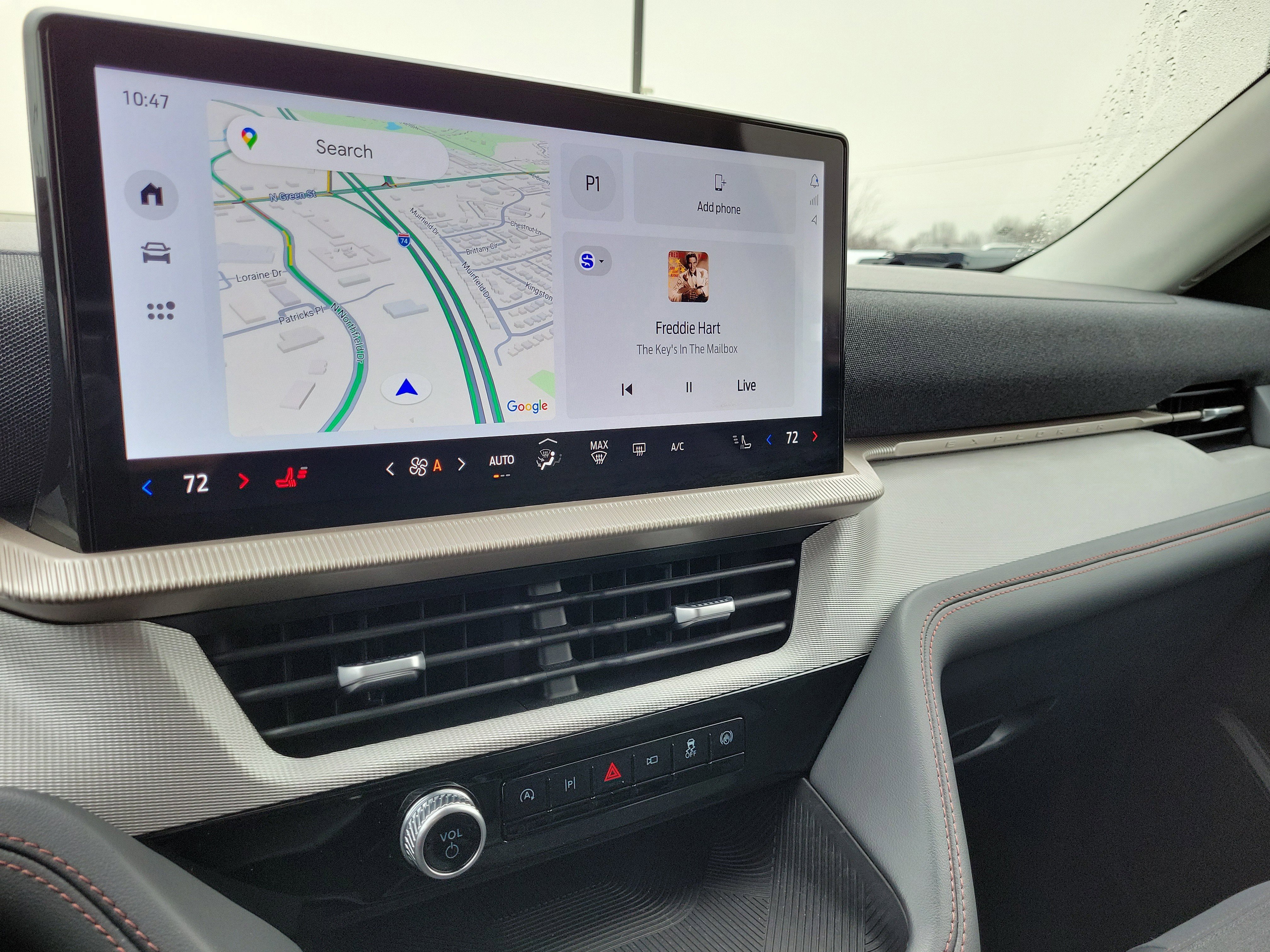 Certified 2025 Ford Explorer Active image 28