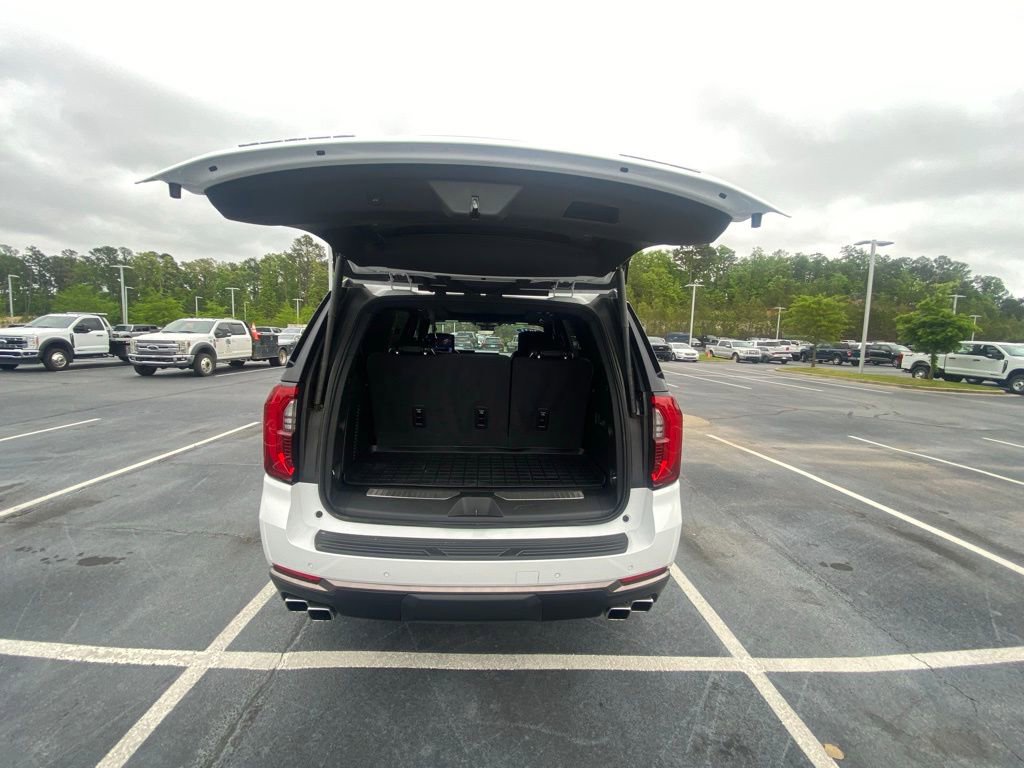 Used 2025 GMC Yukon AT4 Ultimate image 29