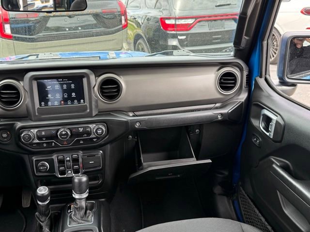 Used 2022 Jeep Gladiator Sport AWD/4WD image 27