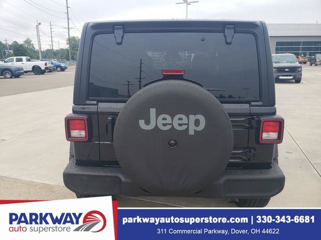 Used 2024 Jeep Wrangler Unlimited Sport AWD/4WD image 6