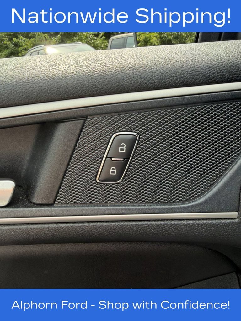 Certified 2023 Ford Edge ST-Line AWD/4WD image 10