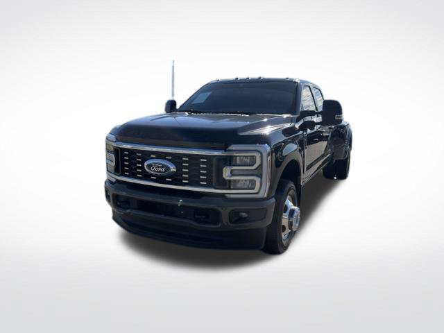 Certified 2026 Ford F350 King Ranch AWD/4WD image 3
