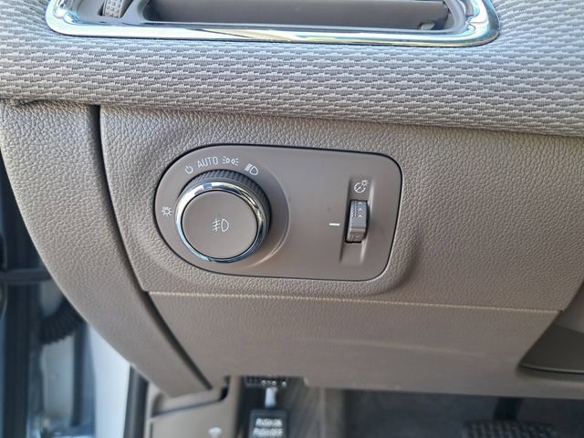 Used 2017 Chevrolet Cruze LT w/ Convenience Package image 25