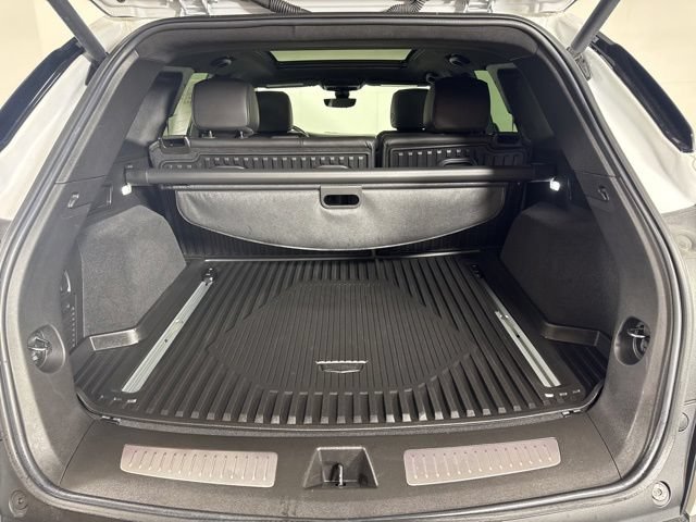 Used 2022 Cadillac XT5 Sportv w/ Platinum Package AWD/4WD image 21
