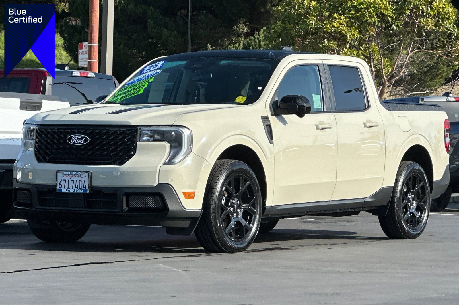 Certified 2025 Ford Maverick Lariat w/ Black Appearance Package