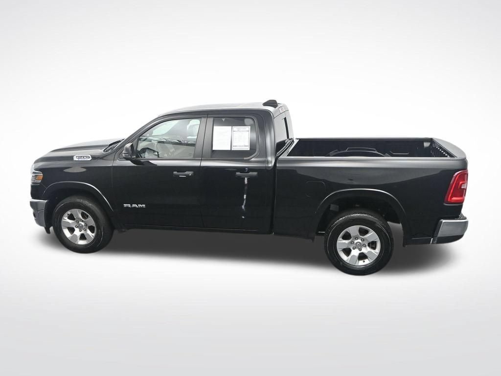 Used 2025 RAM 1500 Big Horn RWD image 39