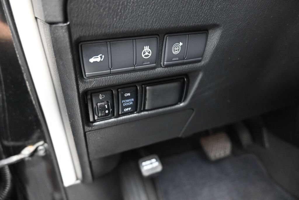 Used 2019 INFINITI QX80 Luxe w/ 22" Wheel Package RWD image 13