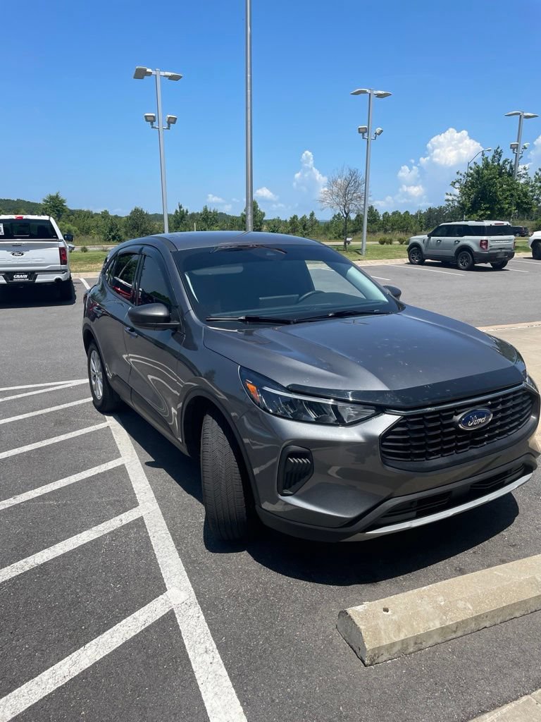 Certified 2025 Ford Escape Active w/ Tech Pack #1 FWD image 7