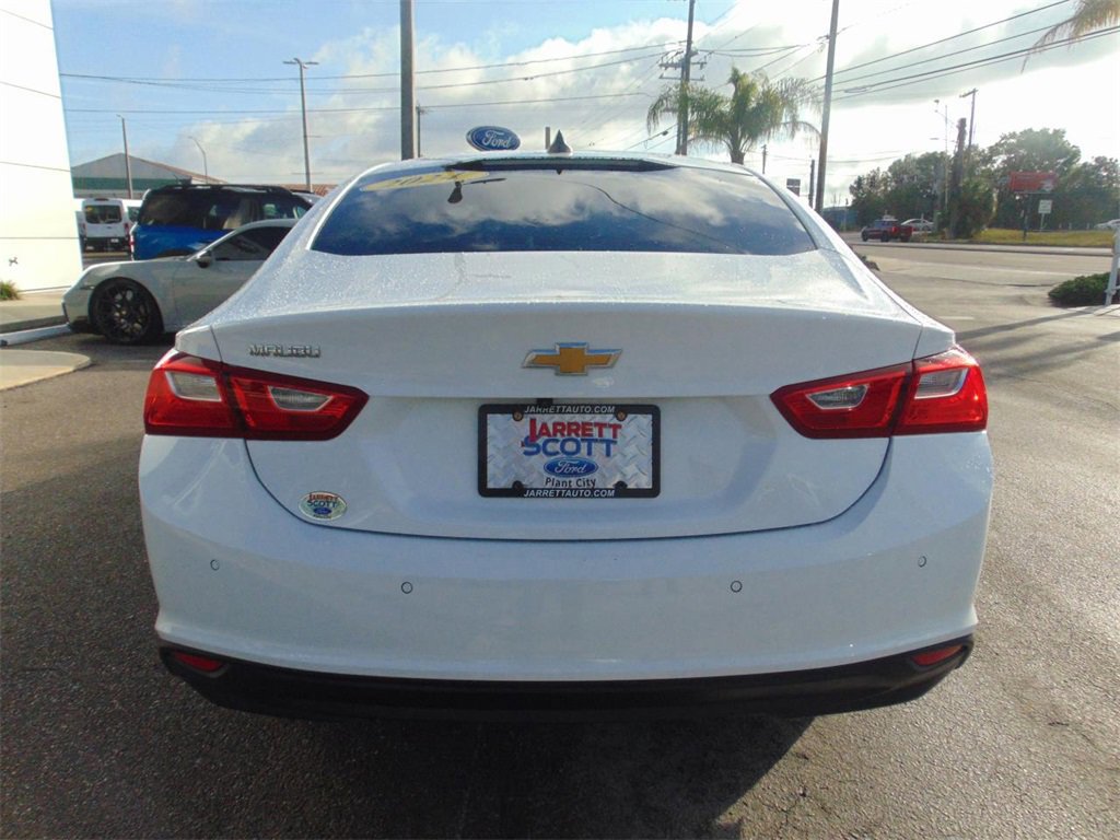 Used 2024 Chevrolet Malibu LS image 4