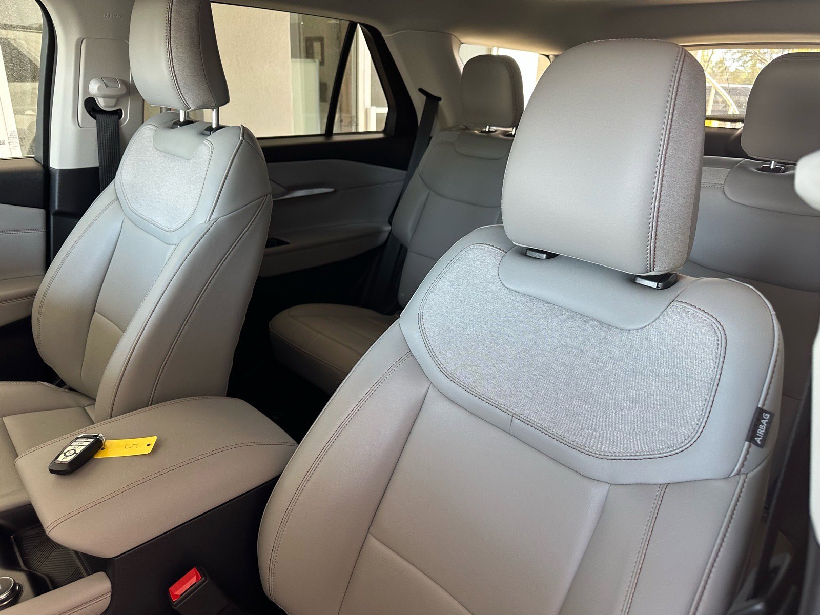 Certified 2025 Ford Explorer Active w/ Active Comfort Package RWD image 20