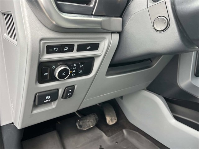 Certified 2023 Ford F150 Lariat w/ Equipment Group 502A High image 31