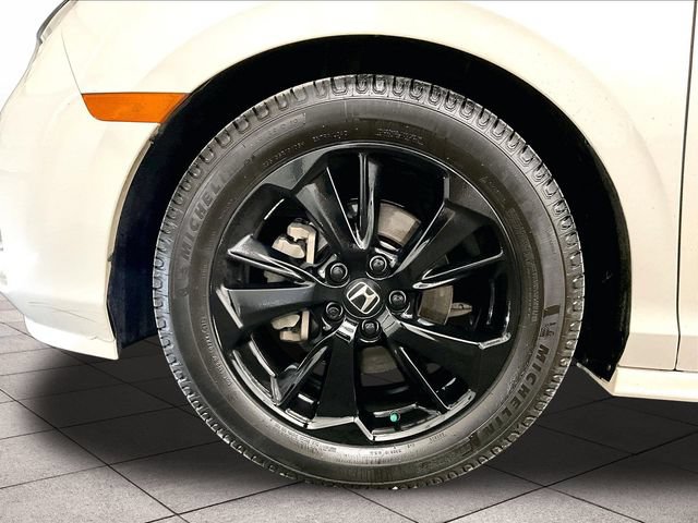 Used 2023 Honda Odyssey Sport image 8