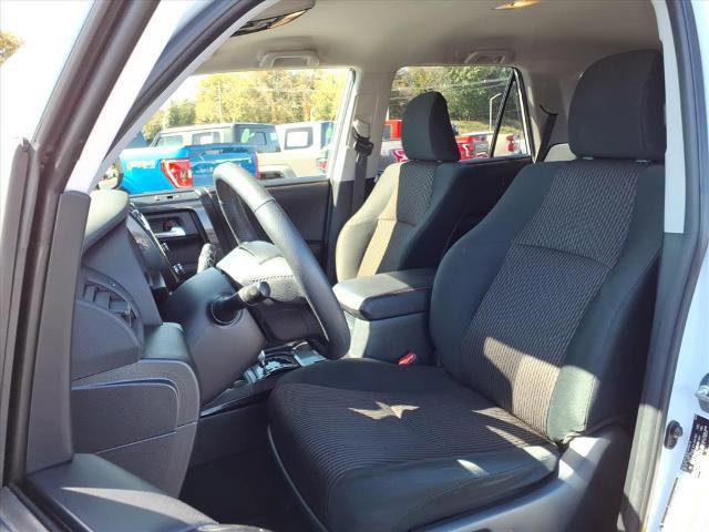 Used 2024 Toyota 4Runner TRD Off-Road image 5