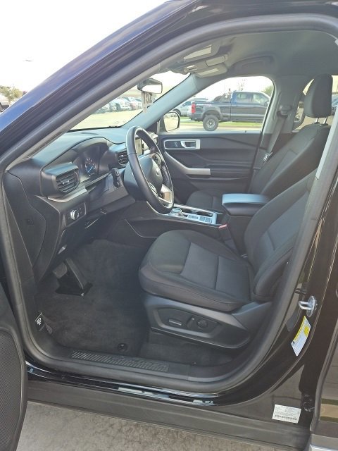 Certified 2022 Ford Explorer XLT image 12