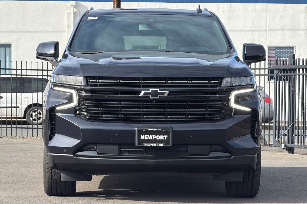Used 2022 Chevrolet Tahoe RST w/ Luxury Package AWD/4WD image 8