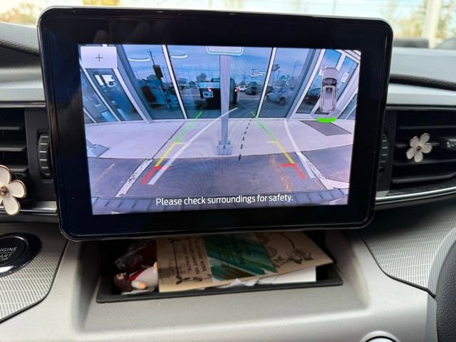 Certified 2023 Ford Explorer XLT w/ Equipment Group 202A image 11