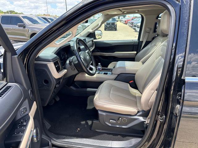 Certified 2024 Ford Expedition Max Limited RWD image 19