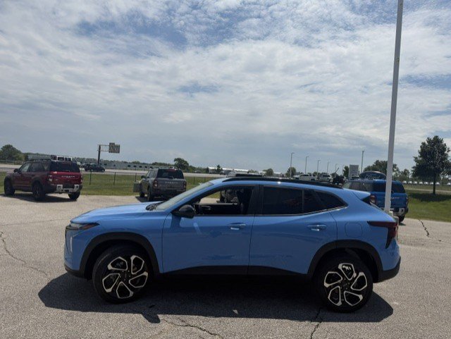 Used 2024 Chevrolet Trax RS w/ Driver Confidence Package FWD image 6