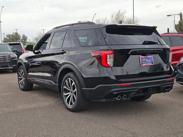 Certified 2022 Ford Explorer ST image 5