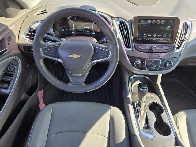 Used 2018 Chevrolet Malibu LT w/ Leather Package image 24