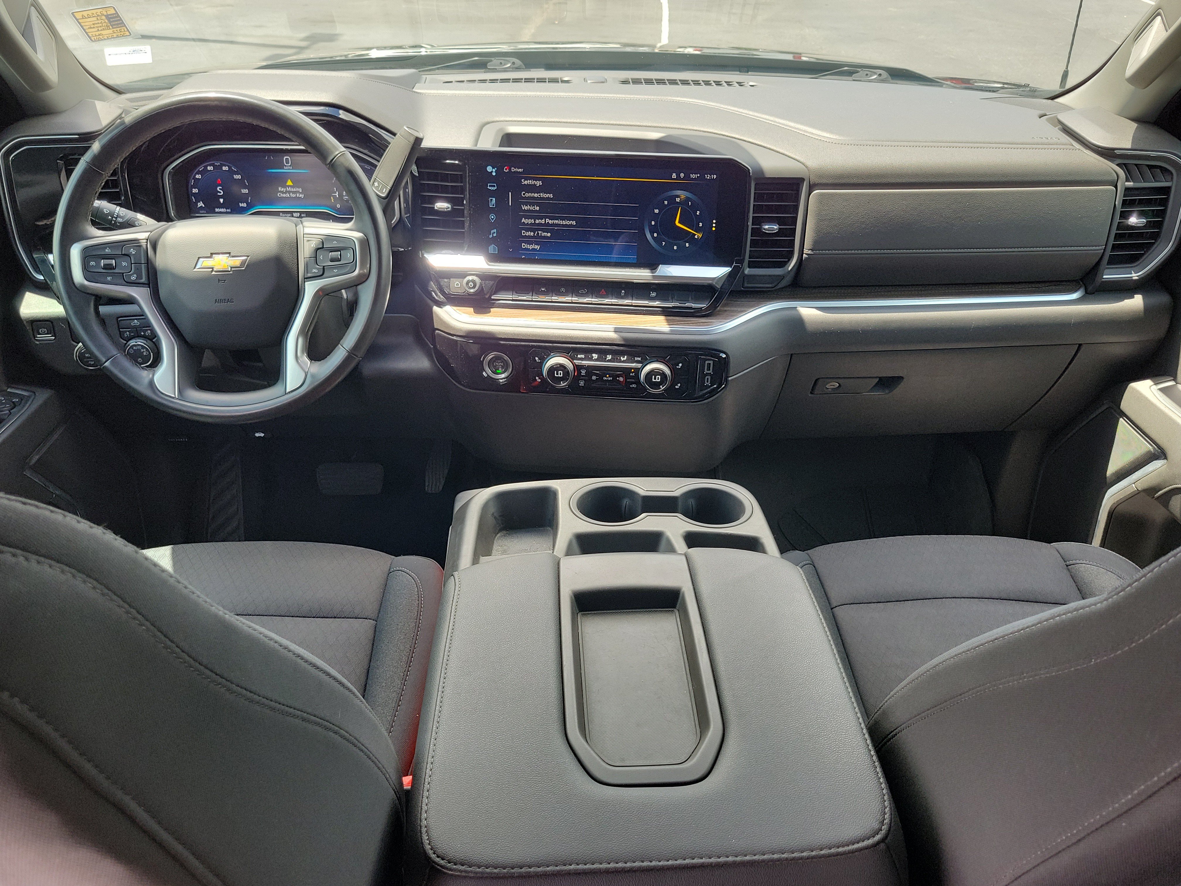 Used 2023 Chevrolet Silverado 1500 LT w/ Protection Package RWD image 12