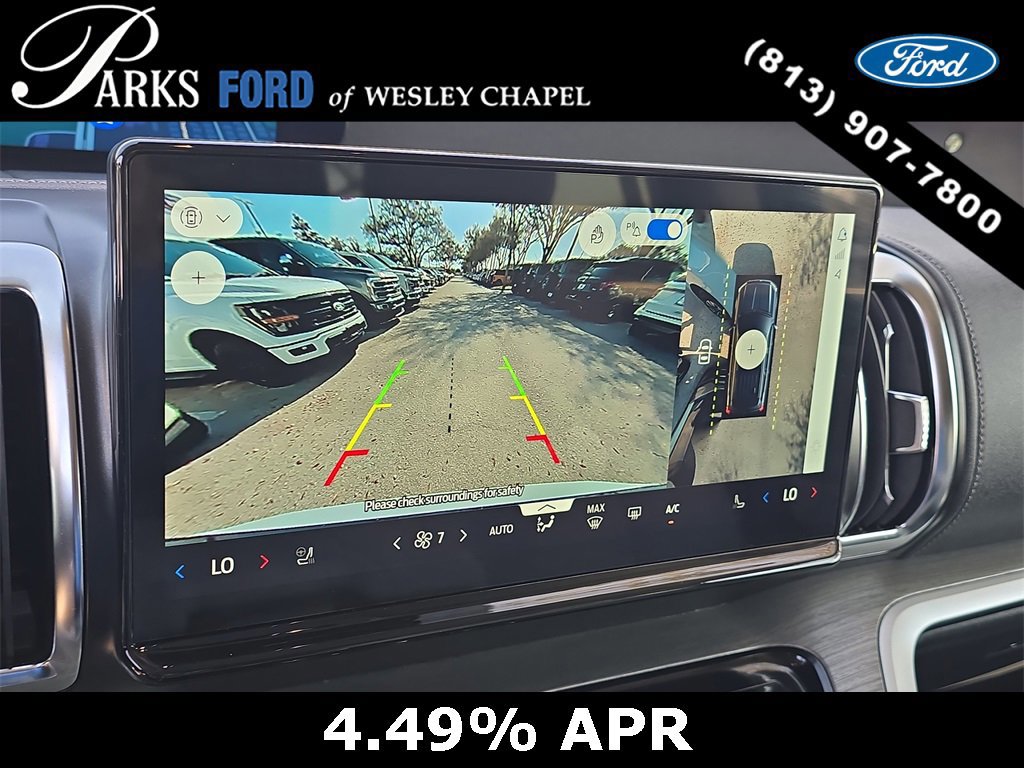 Certified 2025 Ford Expedition Platinum w/ Driver's Package image 25