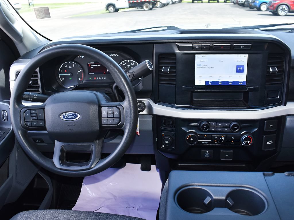 Certified 2023 Ford F250 XLT w/ 360-Degree Camera Package AWD/4WD image 19